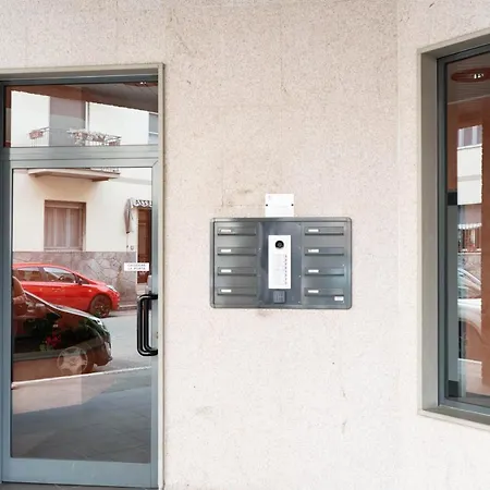 Apartament V12 - Tadini 14 *