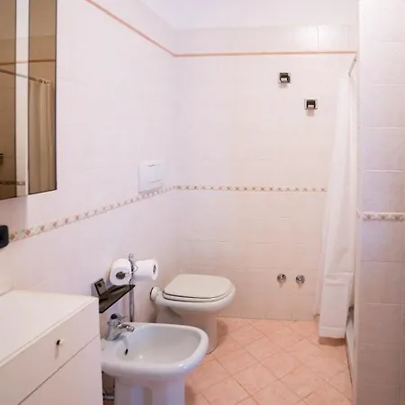 V12 - Tadini 14 Apartment